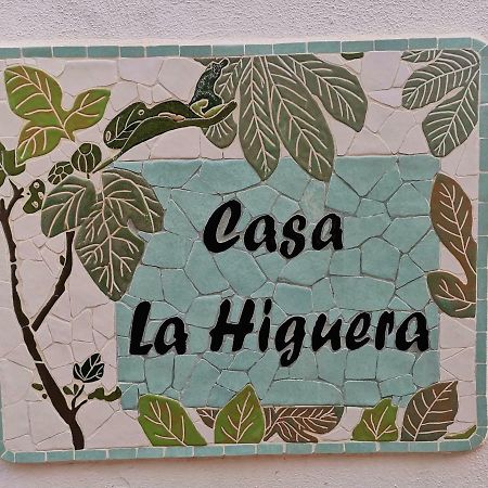 Casa La Higuera Guest House Frigiliana Ngoại thất bức ảnh