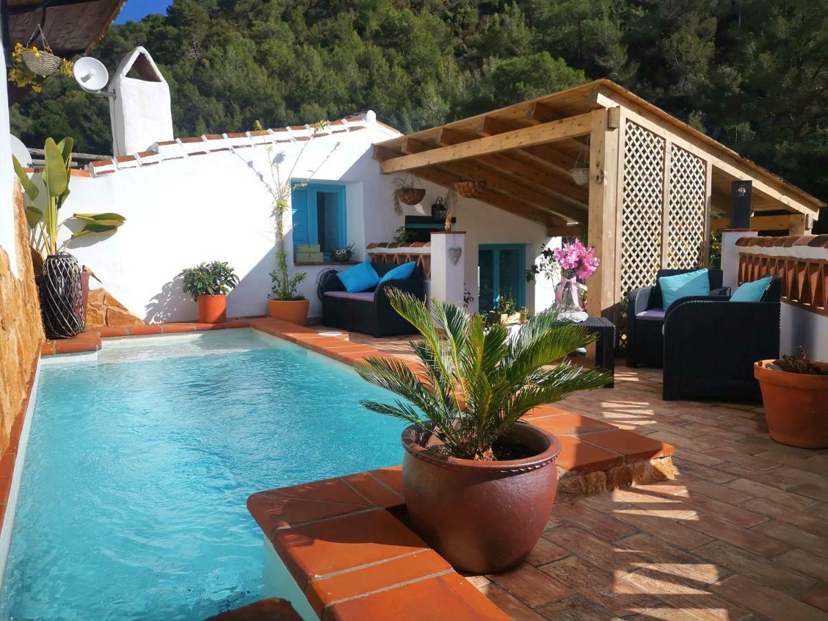 Casa La Higuera Guest House Frigiliana Ngoại thất bức ảnh