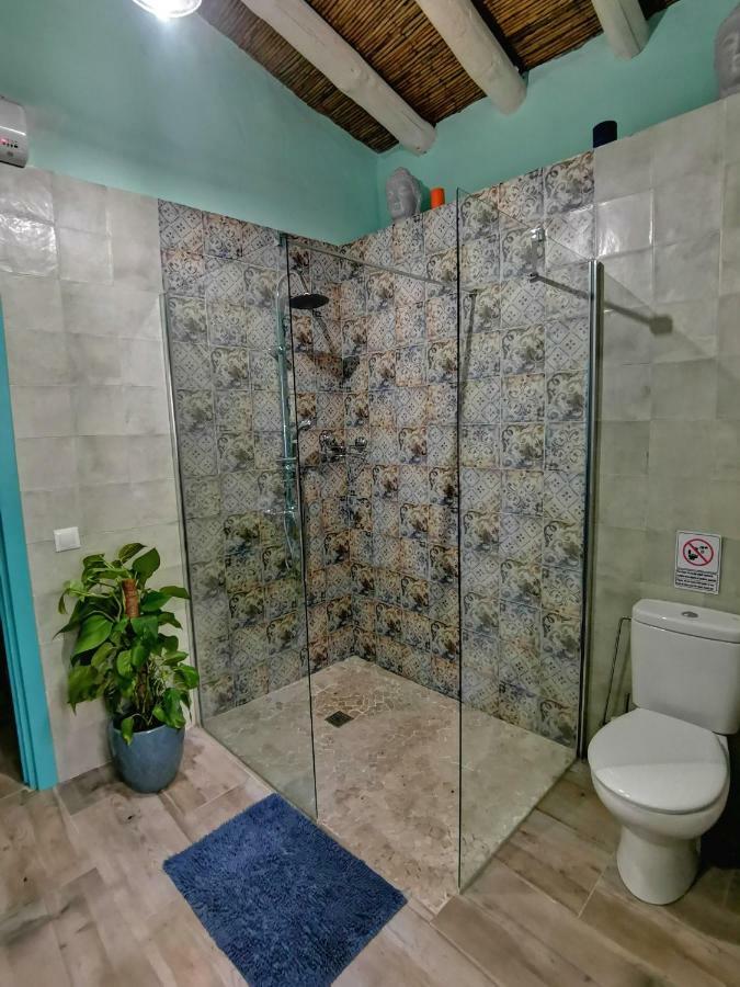 Casa La Higuera Guest House Frigiliana Ngoại thất bức ảnh