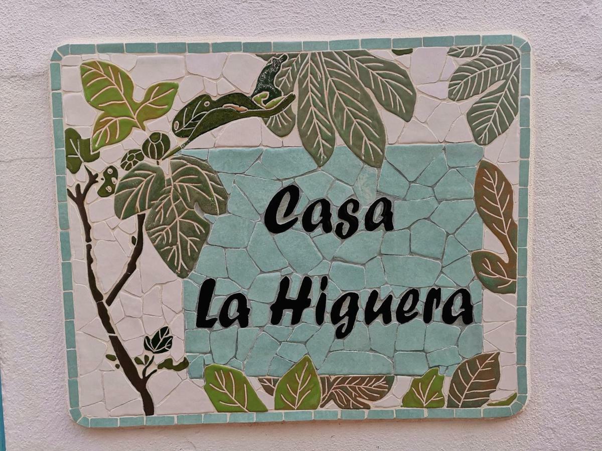 Casa La Higuera Guest House Frigiliana Ngoại thất bức ảnh